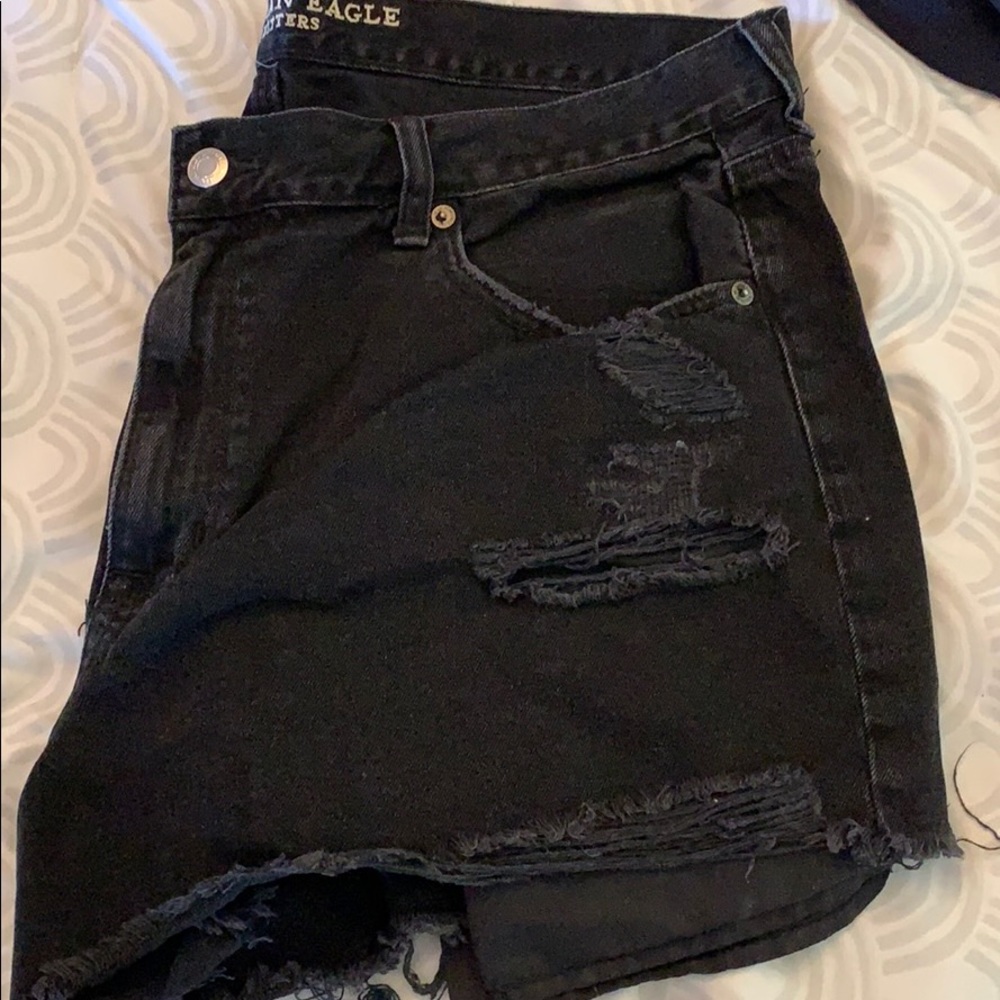 AE Destroyed High Rise Denim